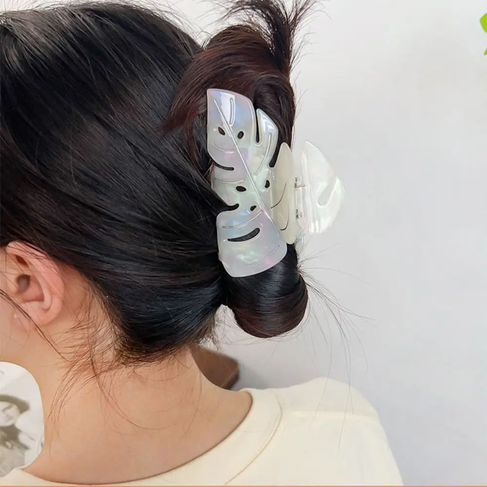 Sweet Green Plant Leaves Hair Claws Hairpin Headwear Acetate Hair Clip Geometry Hair Grab Female view 5