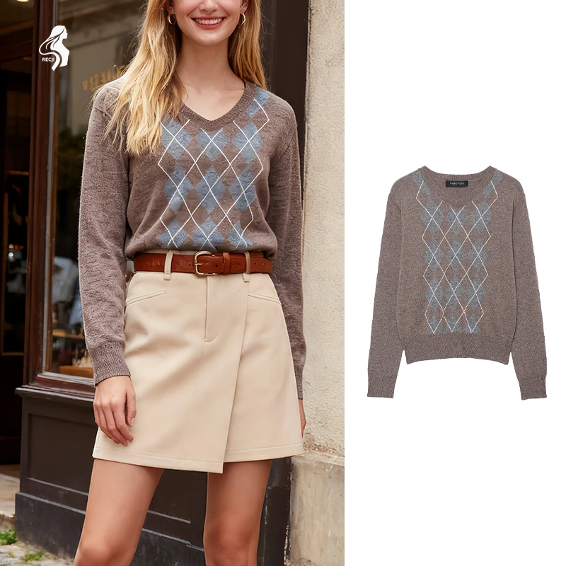 

Womens Knitted Sweater Diamond Pattern V Neck Long Sleeve Fashionable Knitwear Must Have Autumn And Winter Item Trafizaran