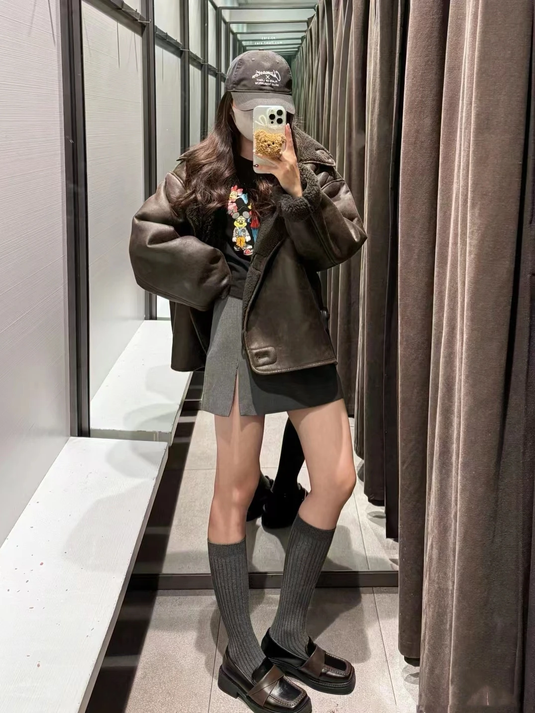 خريف شتاء جديد وصول المرأة على الوجهين فرو الضأن Jaet طوق معطف ألياف البوليستر طويل Sve منتظم صالح لون نقي