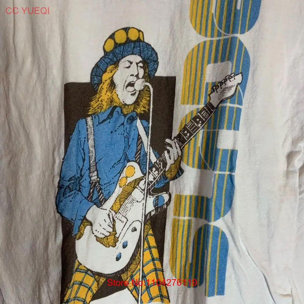 Slade large white graphic preowned T shirt long or short sleeves