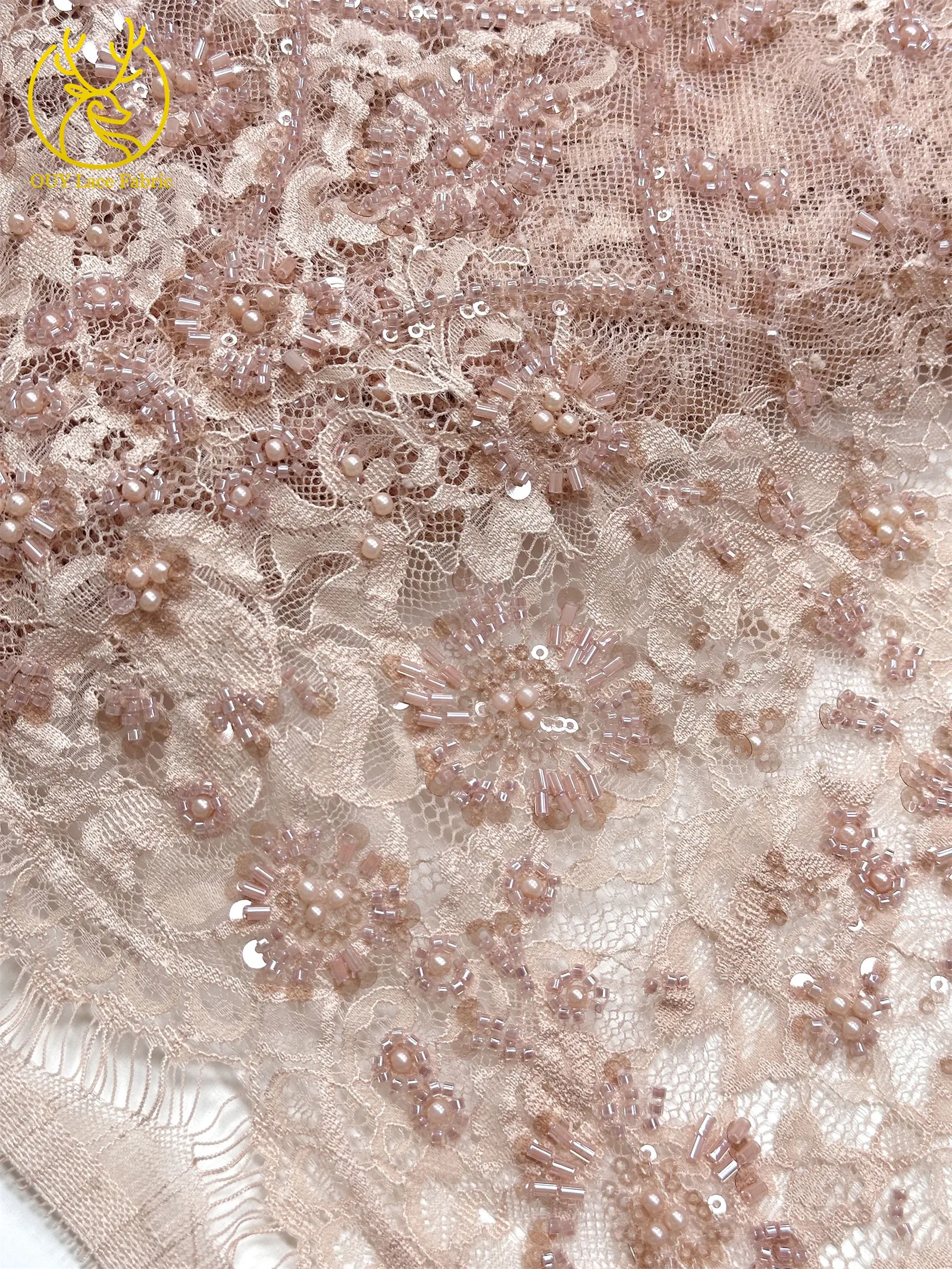 3 Meter exquisiter Perlen-Spitzenstoff, afrikanischer Spitzenstoff mit Pailletten und verstreuten Blumenstickereien zum Nähen von Brautkleidern – Detail 16