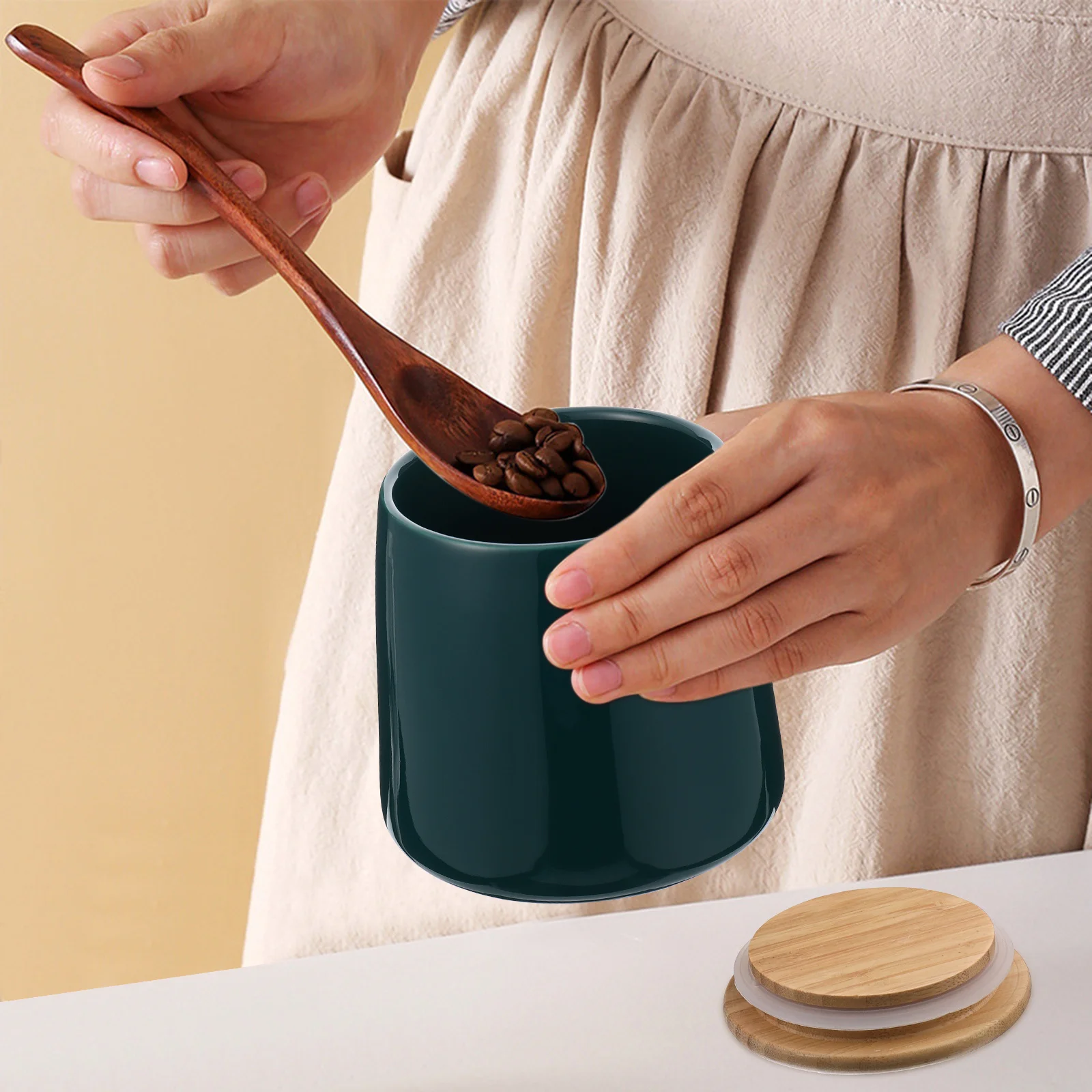 

1 set Ceramic Storage Jar Nordic Style Airtight Kitchen Food Holder For Coffee Tea Sugar Cereal Container Household Cereal