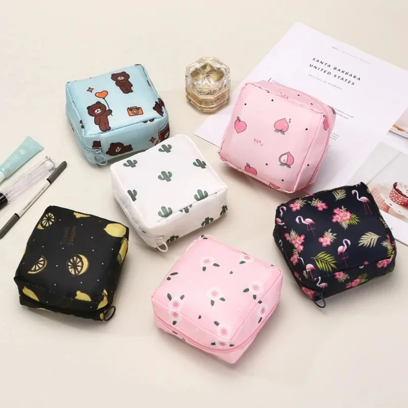 Women Sanitary Napkin Tampon Storage Bag Portable Waterproof Organizer Pouch Cartoon Pattern Sanitary Napkin Bag