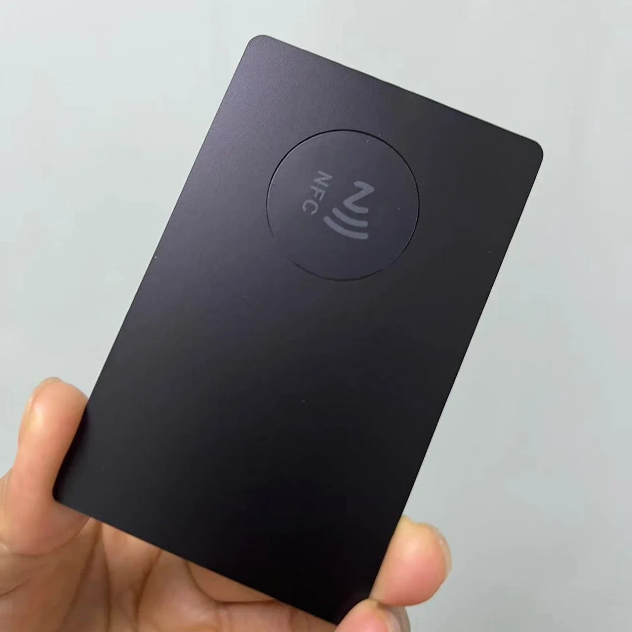 

Высококачественный индивидуальный логотип, металлическая карта из нержавеющей стали, УФ-цифровая печать, визитные карточки, NFC, визитные карточки, металлические визитные карточки