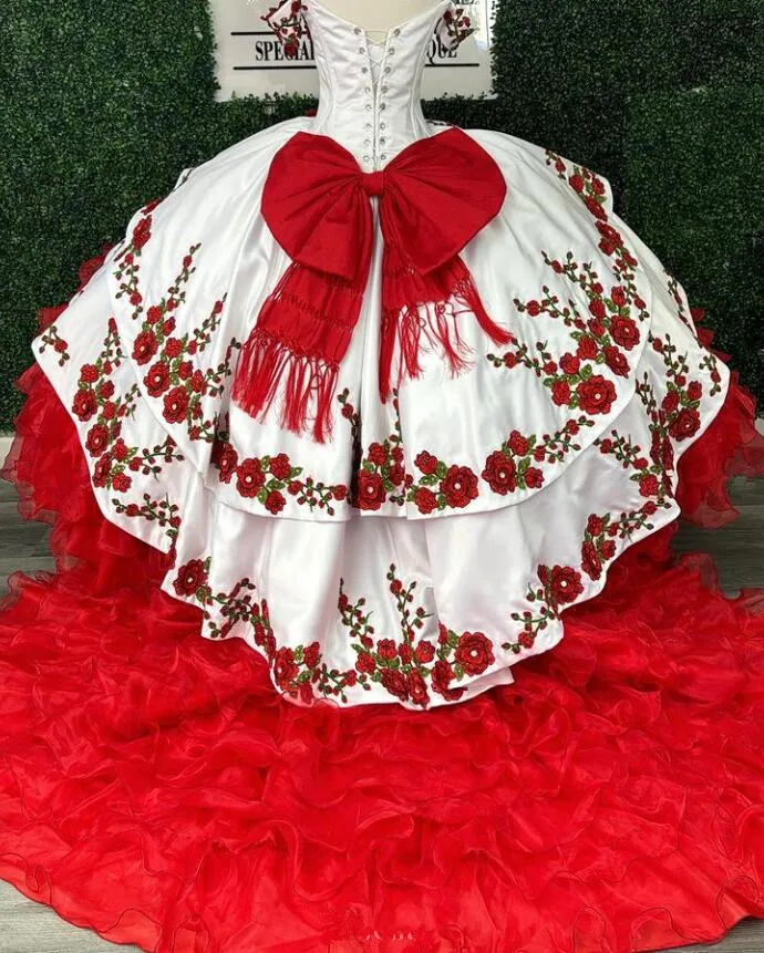 White Red Charro Mexican Quinceanera Dresses Floral Embroidery Big Bow Ruffles vestidos de 15 quinceañera customsized Corset