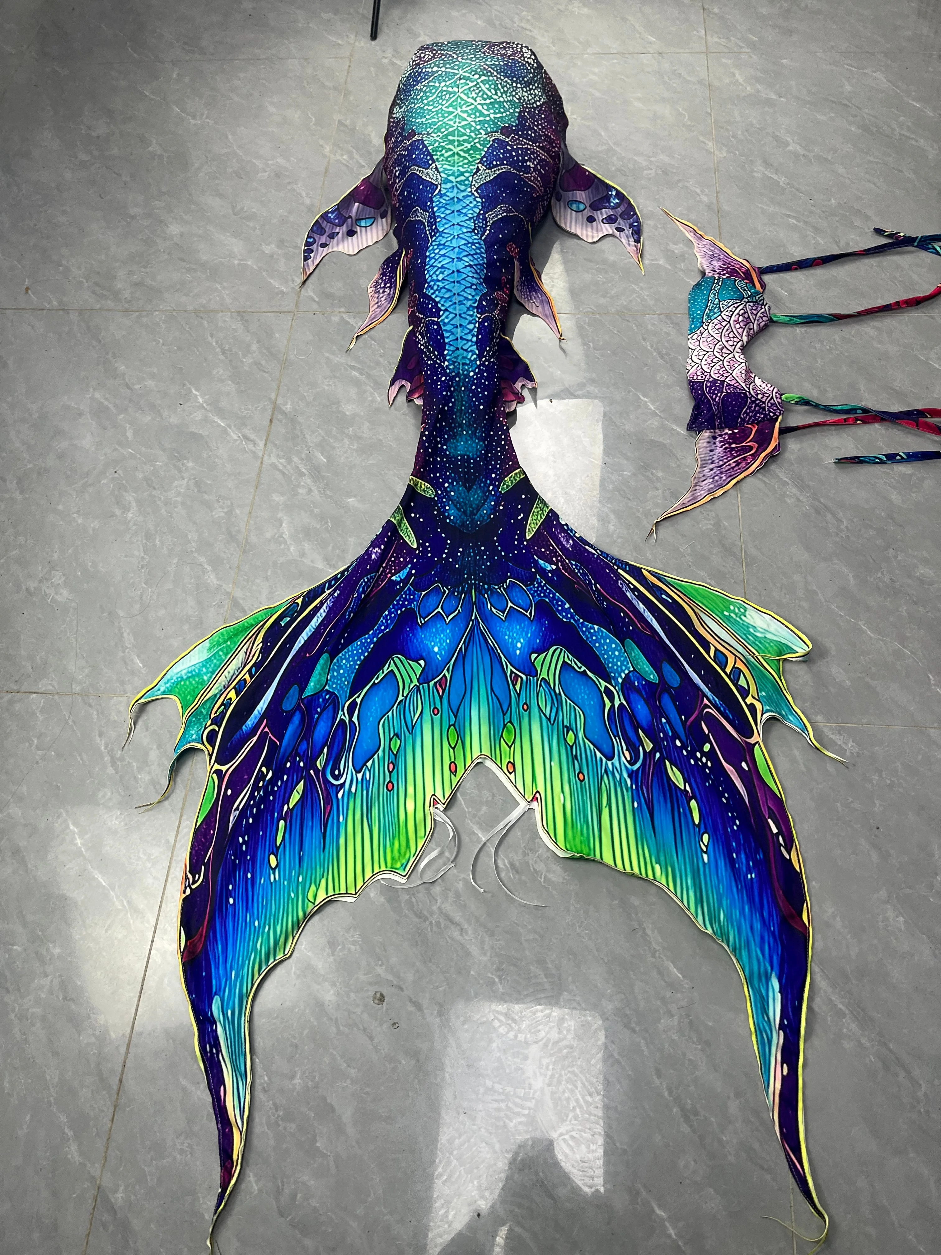 

New European And American Mermaid Tail High-Definition, High-Quality, Comfortable Mermaid Performance Costume