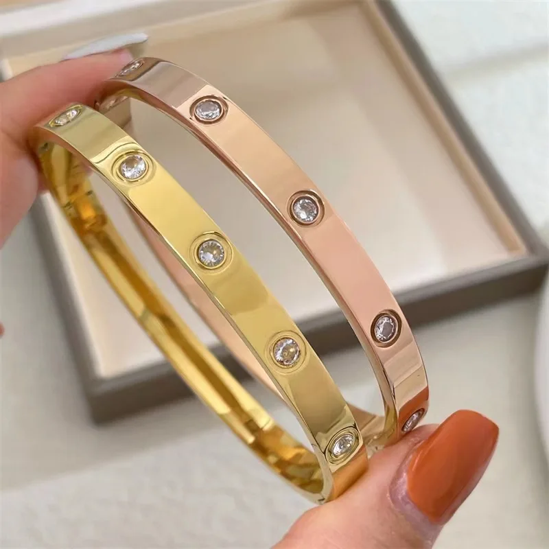 New Fashion Stainless Steel Women\'s Bracelet Couple Bangle Cubic Zirconia Gold Color Jewelry Gift For Men