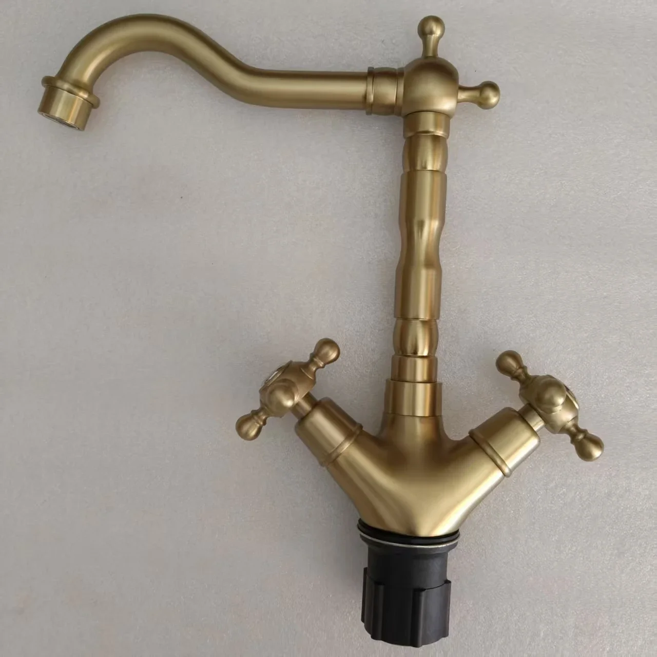 

Bathroom, basin faucet, retro style, Italian Aegean Sea, single hole mixed faucet