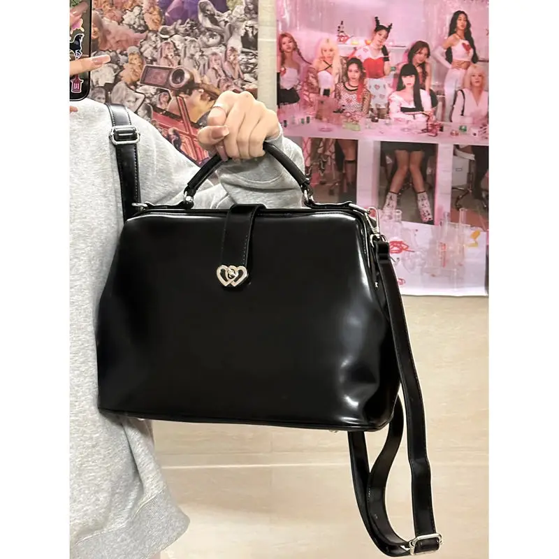 حقيبة ظهر كلاسيكية سوداء Y2k Mochila للنساء من جلد البولي يوريثان أنيقة حقيبة ظهر صغيرة غير رسمية للسيدات Harajuku Lolita حقائب ظهر مدرسية غير رسمية حقيبة يد جديدة