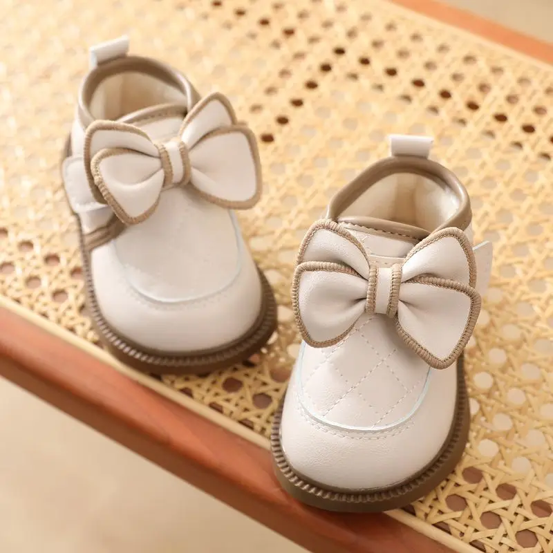 Baby girl cotton shoes princess boots baby autumn and winter cotton shoes 0-1-2 years old 3 soft sole toddler shoes