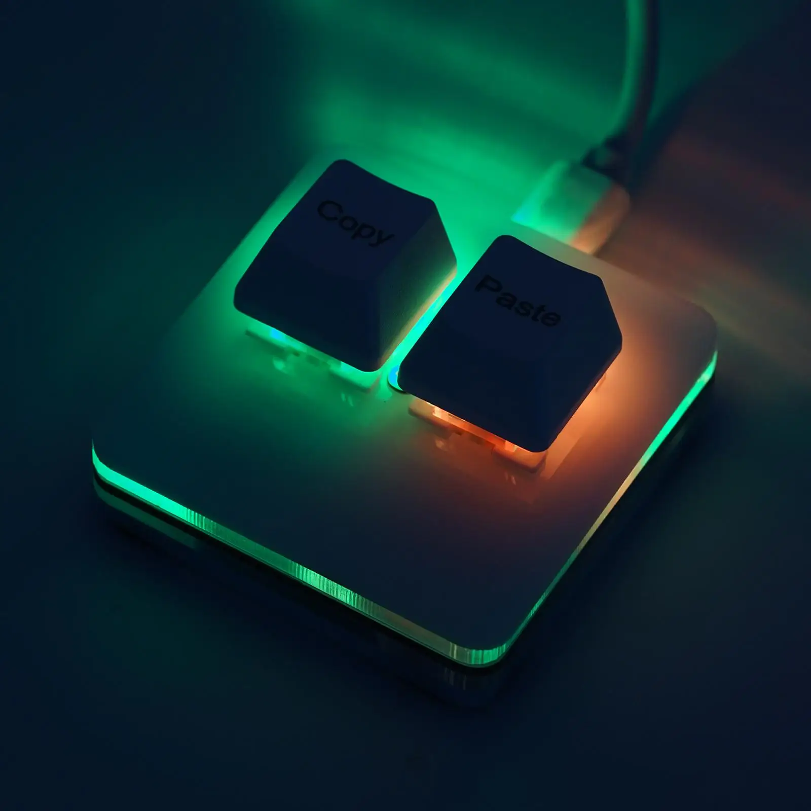 Niestandardowa Mini Klawiatura Kopiuj-Wklej 2 Klawisze RGB Makro OSU Programowalna Klawiatura Mechaniczna do Gier i Pracy — zdjęcie 7