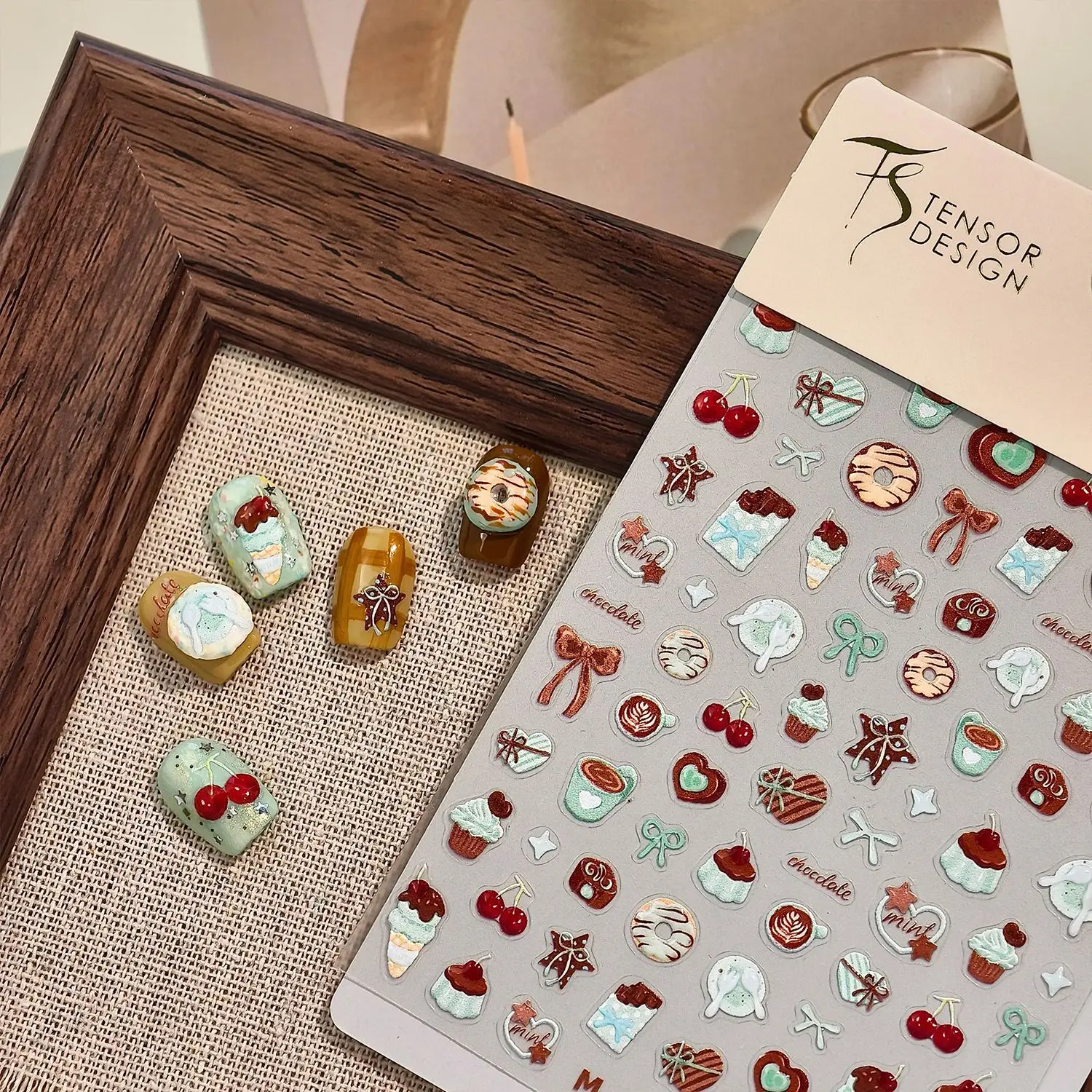 النعناع الشوكولاته الكعك بودنغ الآيس كريم Bowknot الكرتون ثلاثية الأبعاد هلام ذاتية اللصق مسمار الفن ملصقات الحلويات الحلوى مانيكير الشارات