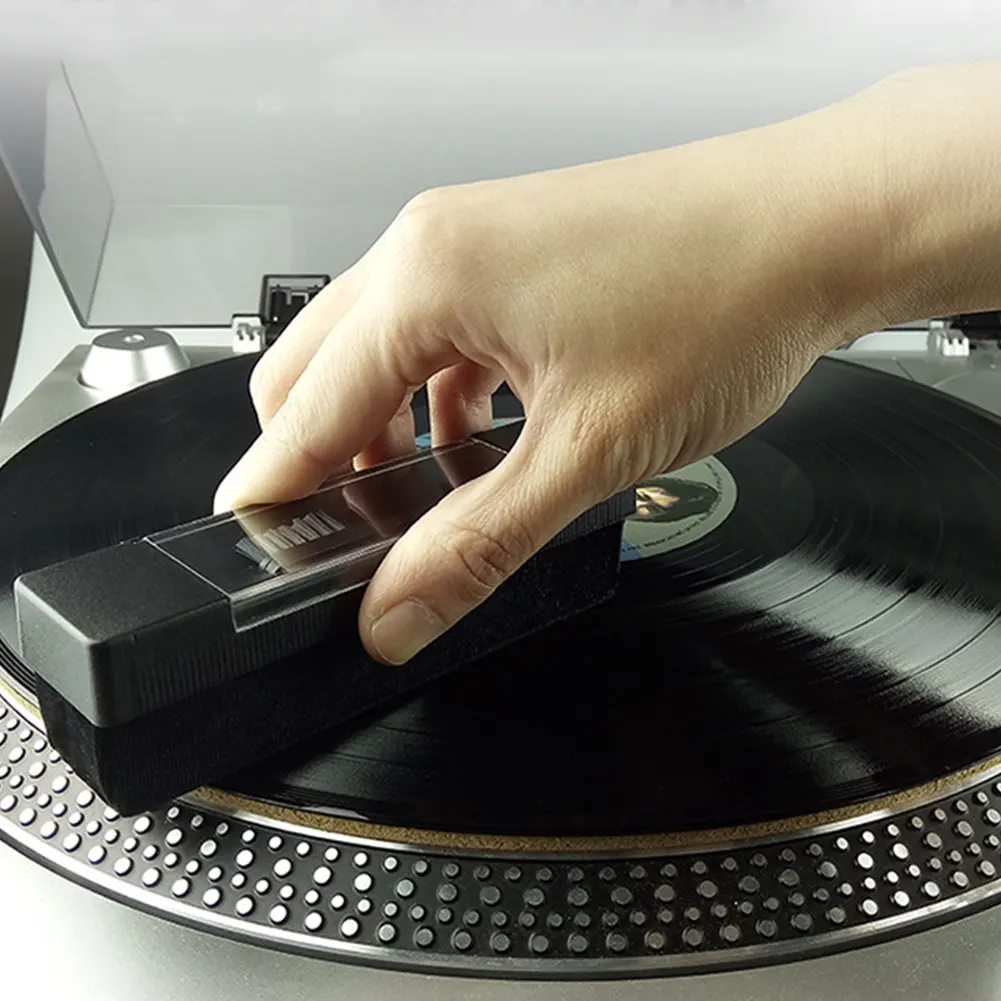 Phonograph Cleaning Brush Anti-Static Record Cleaning Brush Multifunctional Shop Record Cleaner Turntable Player Accessories