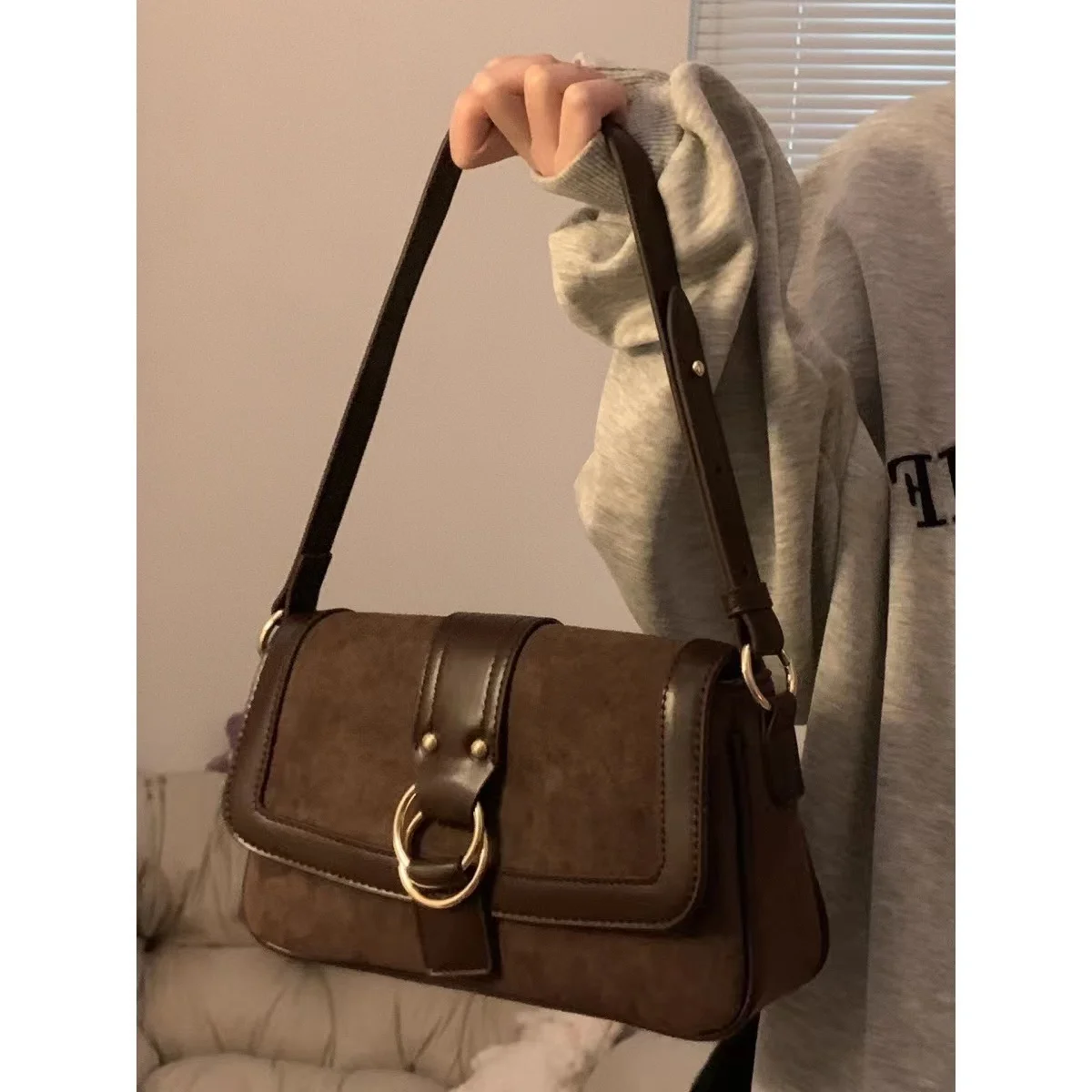 Vintage Brown Shoulder Bags for Women New Trendy Flap Design Frosted Underarm Bag Lady Casual Out Crossbody Bag and Purses