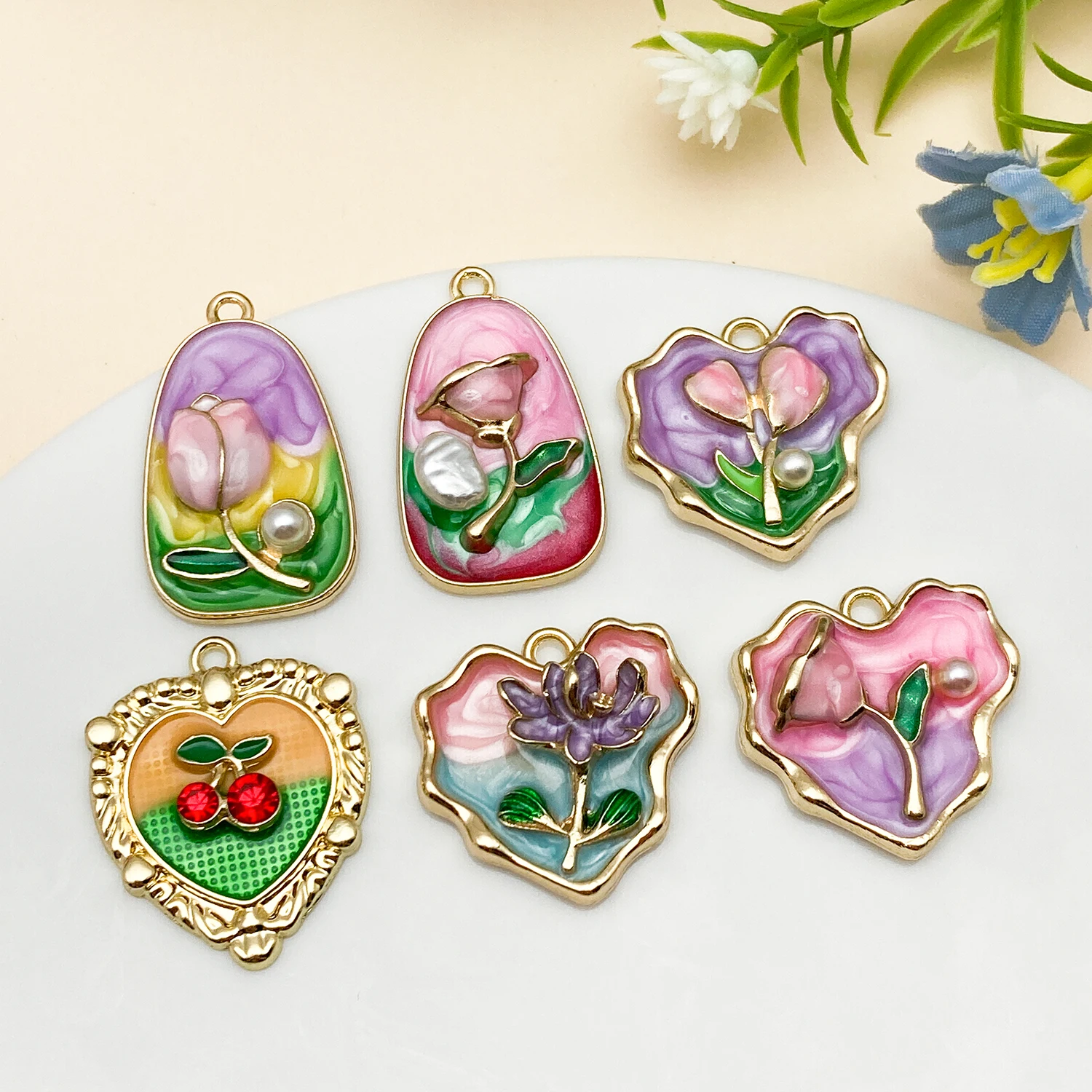 2/6pcs Alloy Pendants Multicolor Enamel Floral Gold Plated Edges With Pre Drilled Loops For DIY Keyring Assembly Necklace Making
