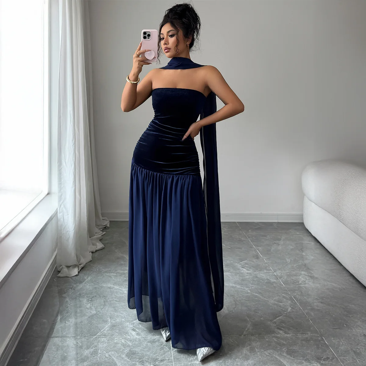 

Elegant And Stylish Strapless Patchwork Long Dress For Women, Fall/winter 2026 Femme Bandage Luxury Midi