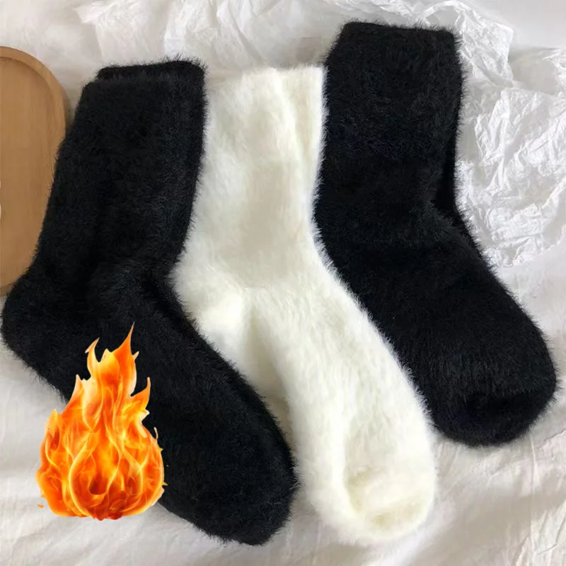 

Women’s Mink-Style Fleece Crew Socks, Cozy and Thick for Fall/Winter, Fluffy and Warm, Ideal as Maternity/Recovery Socks