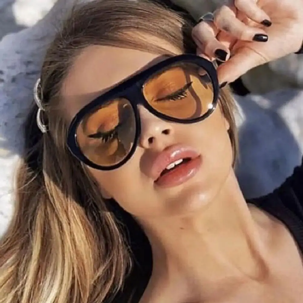 Retro Punk Sunglasses Pc Frame Sunglasses Stylish Vintage Women's Sunglasses for Sun Protection at Beach Outdoors for Vacation