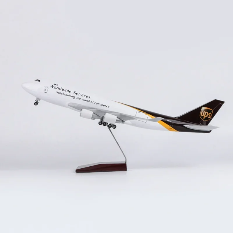 1:157 Scale B747-400 B747 UPS Express Cargo Airlines Airplane Resin Plastic Assembly Plane Replica Model Toy For Collection