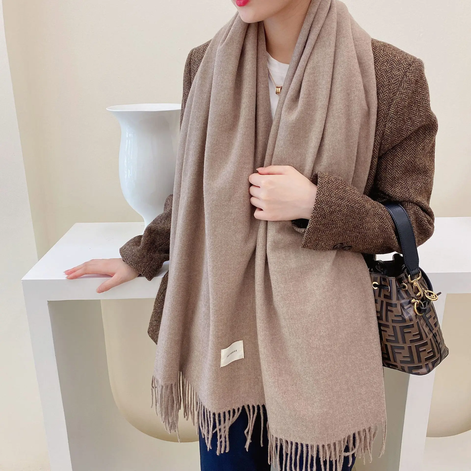 200*70cm Khaki Color Scarves Warm Thick Soft Long Tassel Women Scarf Women Winter Scarf Versatile Large Shawl Cashmere Scarves