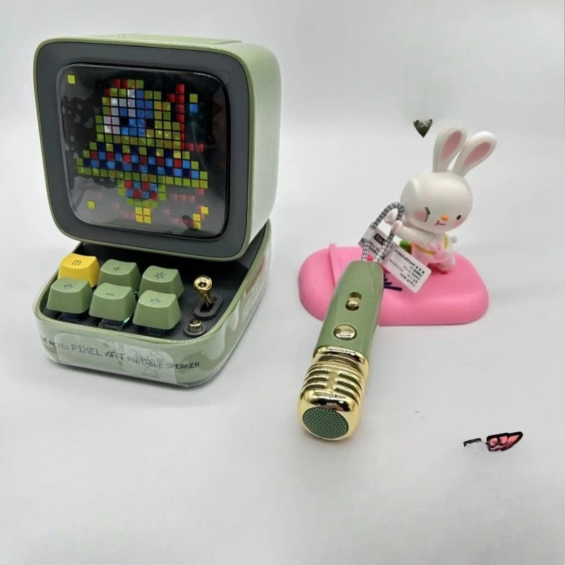 Altoparlante bluetooth per computer Pixel Microfono Karaoke altoparlante integrato regalo di compleanno femminile