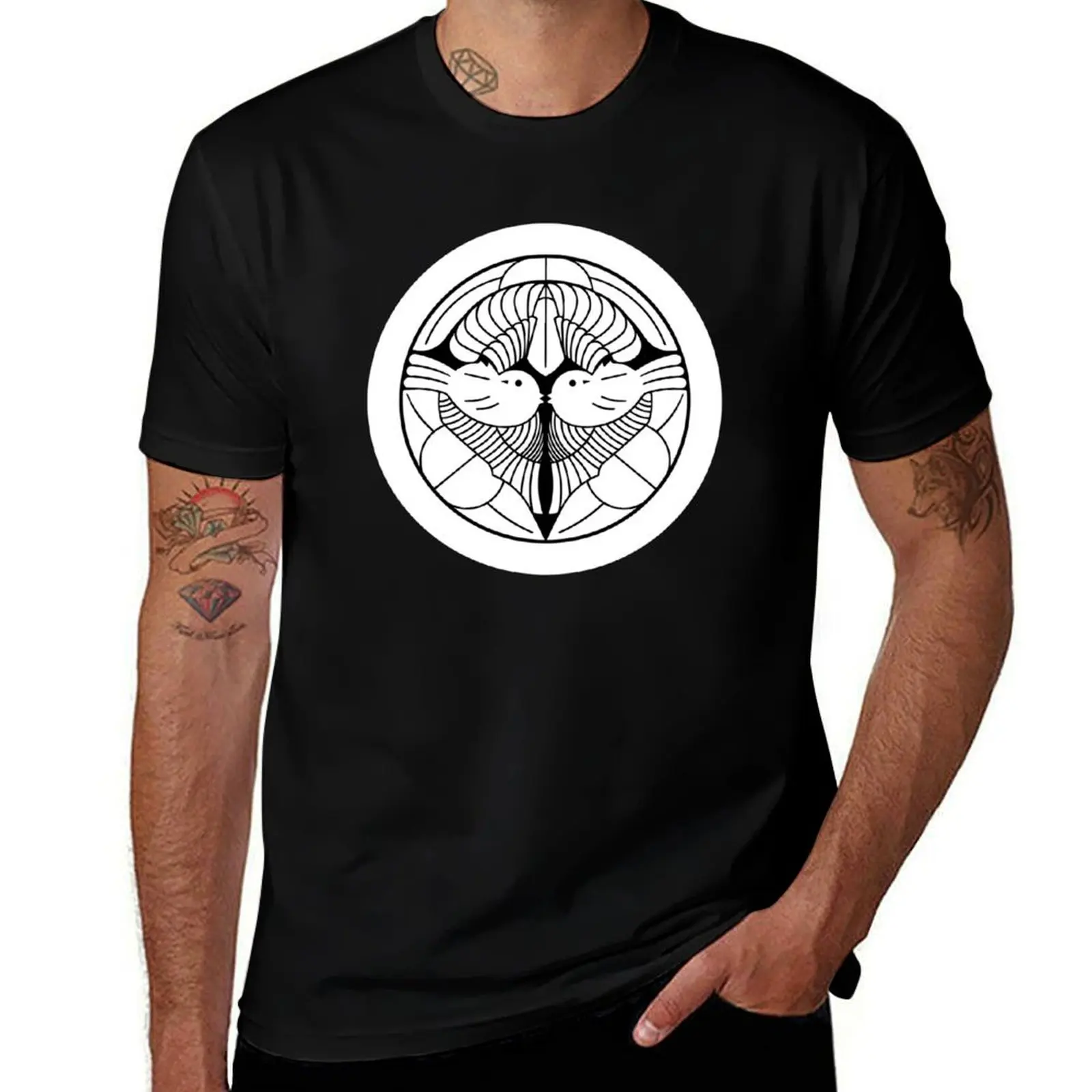 2 Clan kamon Nioh HIGH Uesugi QUALITY T-Shirt Plus Size Loose Fit T-Shirt