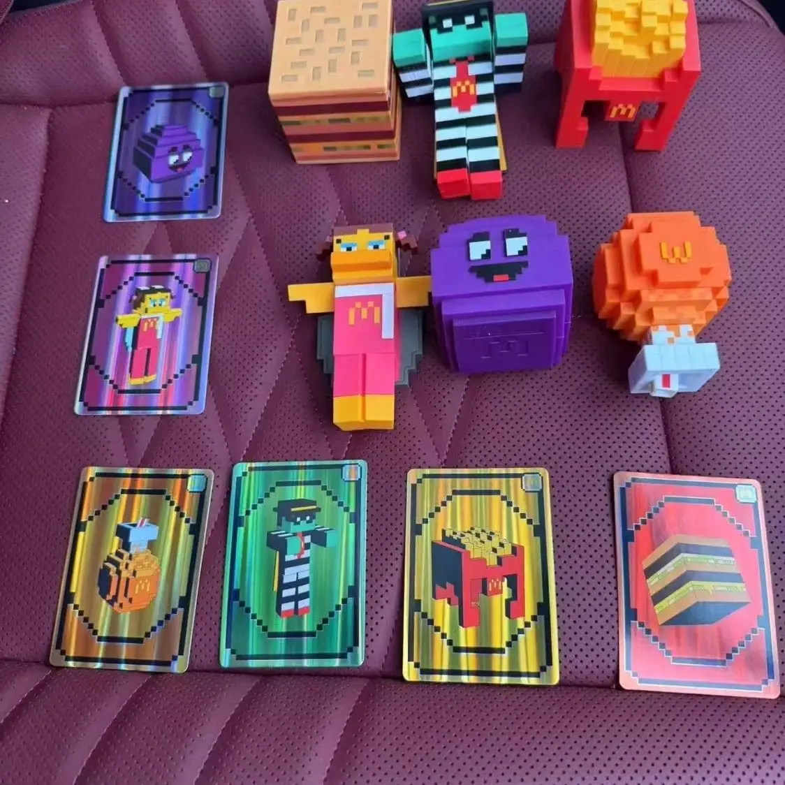 Nuevo juguete de comida feliz, juguetes de películas Mc, Steve Dennis Creeper Piglin, figura de Anime, adornos, juguete personalizado, regalo para niños