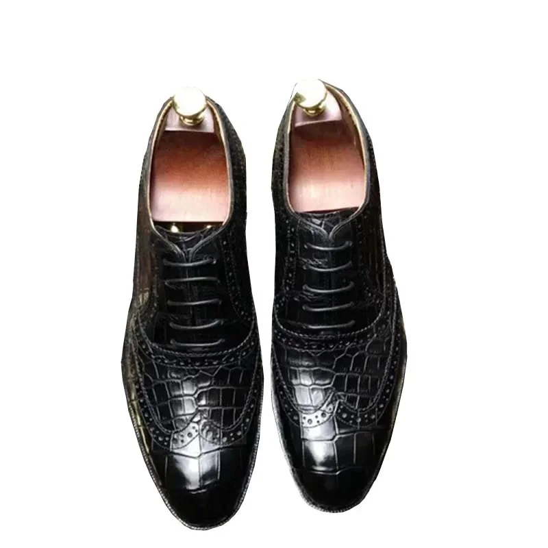 chue new men dress shoes men formal  leisure wedding  male shoes black carving