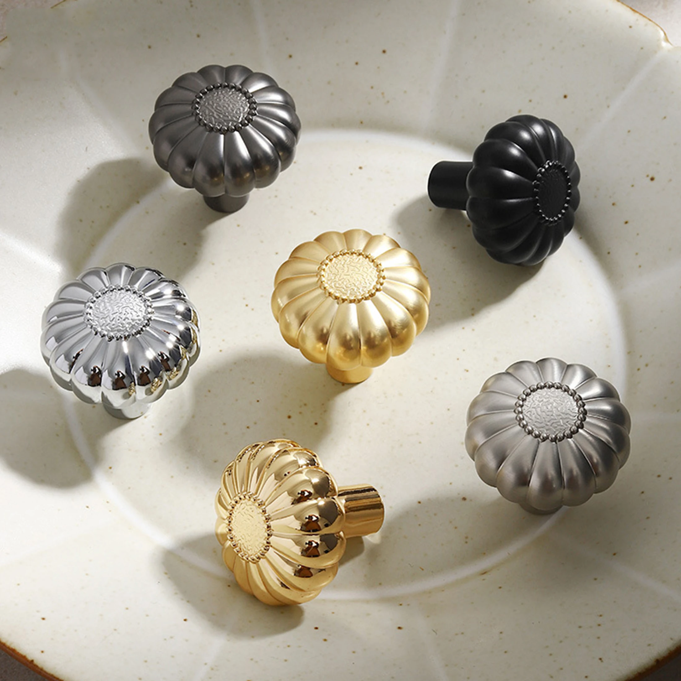 Pumpkin Shape Creative Cabinet Handles Single Hole Drawer Knobs Home Decor Dresser Wardrobe Pulls Zinc Alloy Kitchen Accessories
