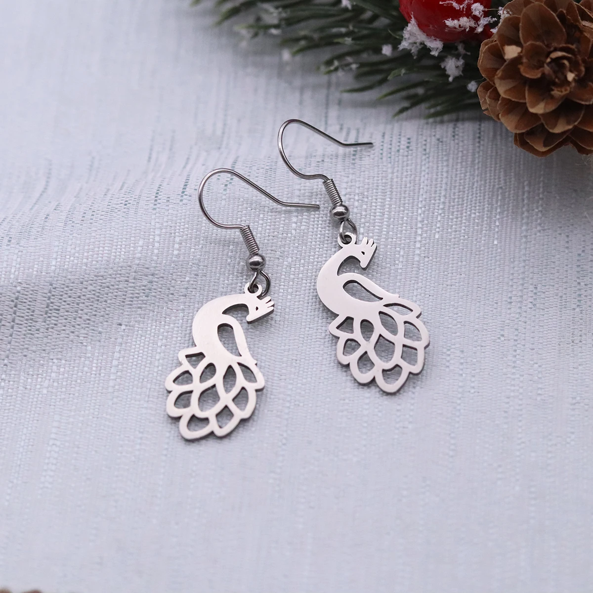 Vintage Peacock Cutout Drop Earrings Stainless Steel Golden Peacock Pendant Dangle Earrings for Women Girls Daily Party Jewelry