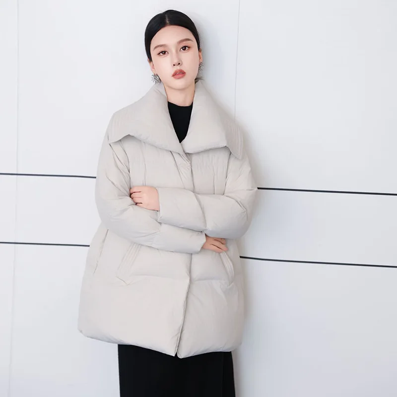 سترة نسائية شتوية على الموضة لعام 2025 للتنقل بقصة ضيقة وياقة كبيرة #3