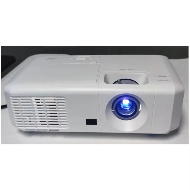 

Flyin DLP Projector HD Projector 3600 Lumens Proyector Home Theater Classroom Projectors