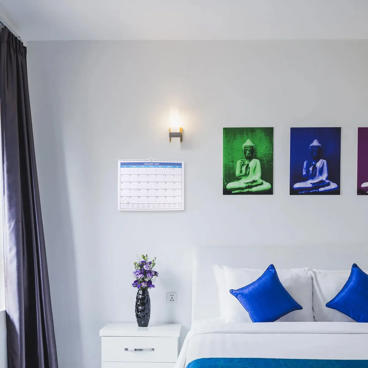 

1Pcs English Edition 2021 Desk Calendar Premium Paper Foldable Calendar for Office Home Decor Tabletop Schedule Planner