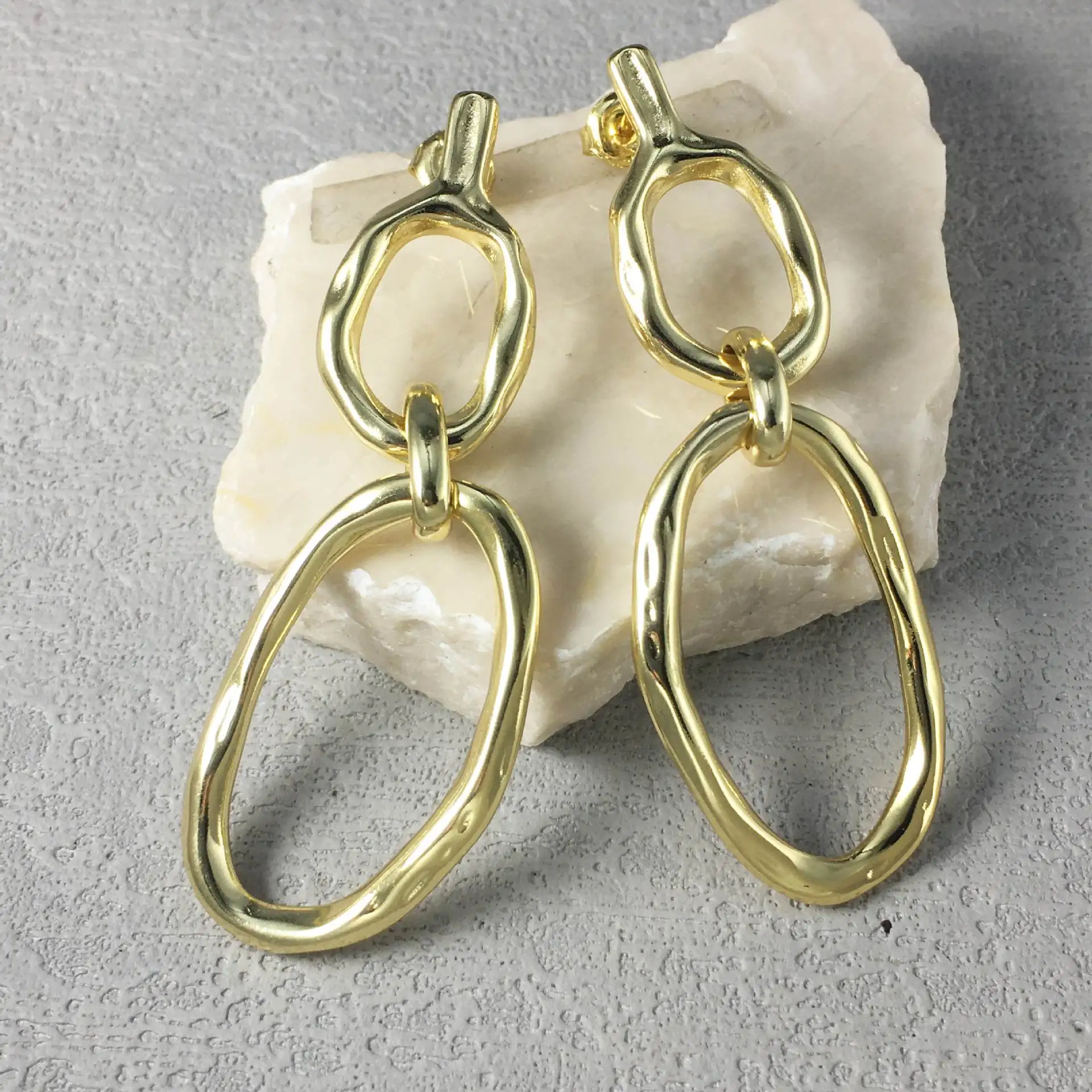 

Испания, лето 2029, индивидуальный дизайн, золотые, серебряные полые геометрические серьги, женские аксессуары, подарки на вечеринку для друзей