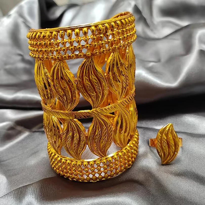 Luxury 24K Dubai France Female Big Gold Color Bangles For Women Bride Bangles Wedding Bracelet Bijoux Africaine Dubai