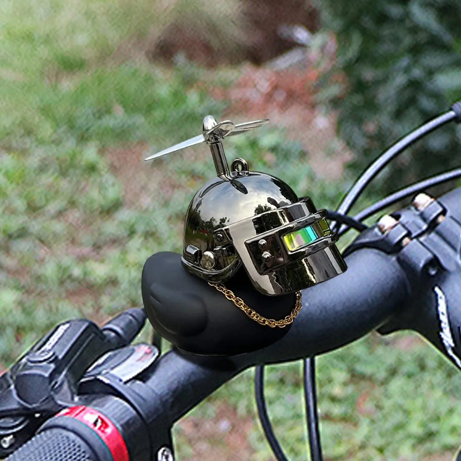 Pato de Borracha Fofo com Capacete e Hélice para Decoração de Bicicleta e Carro, Adorno para Guidão de Bicicleta e Moto