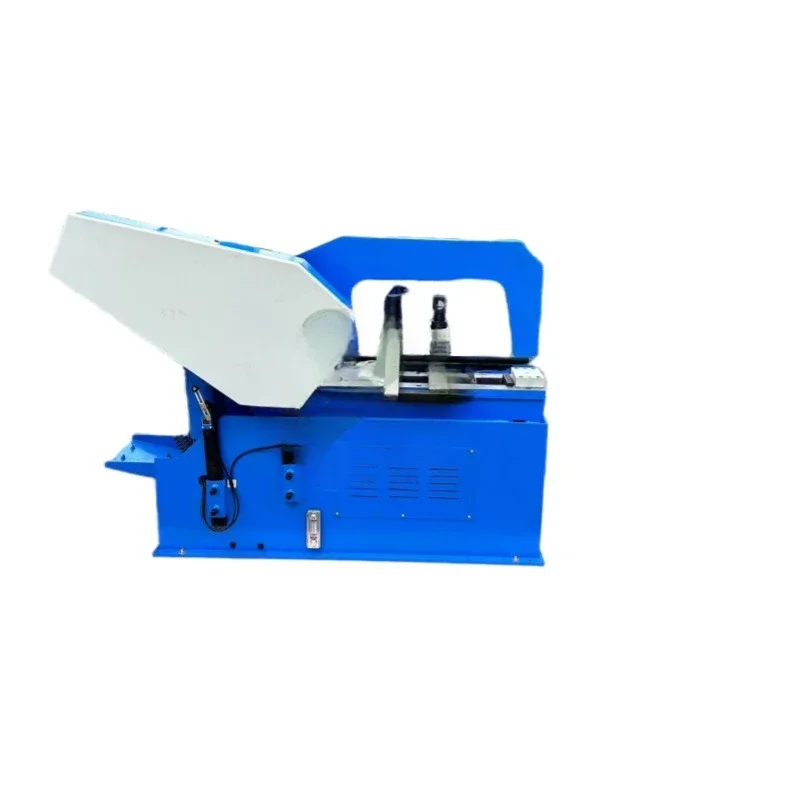 Scissor type bow saw sawing