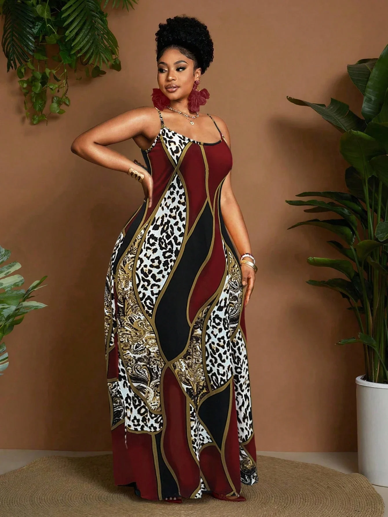 

Женское макси-платье с леопардовым принтом и лоскутным узором, на тонких бретелях, элегантное, для пляжного отдыха