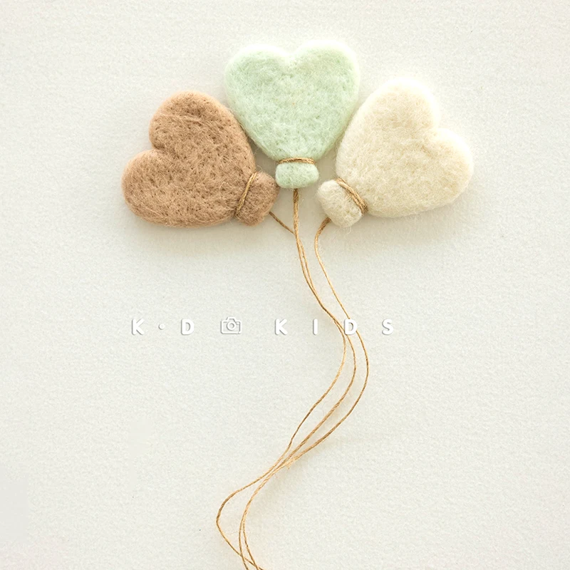 Baby Wool Felt Balloon Prop Handmade Heart DIY Decorations Newborn Photography Accessories Colorful Infant Shoot Felt Props Set