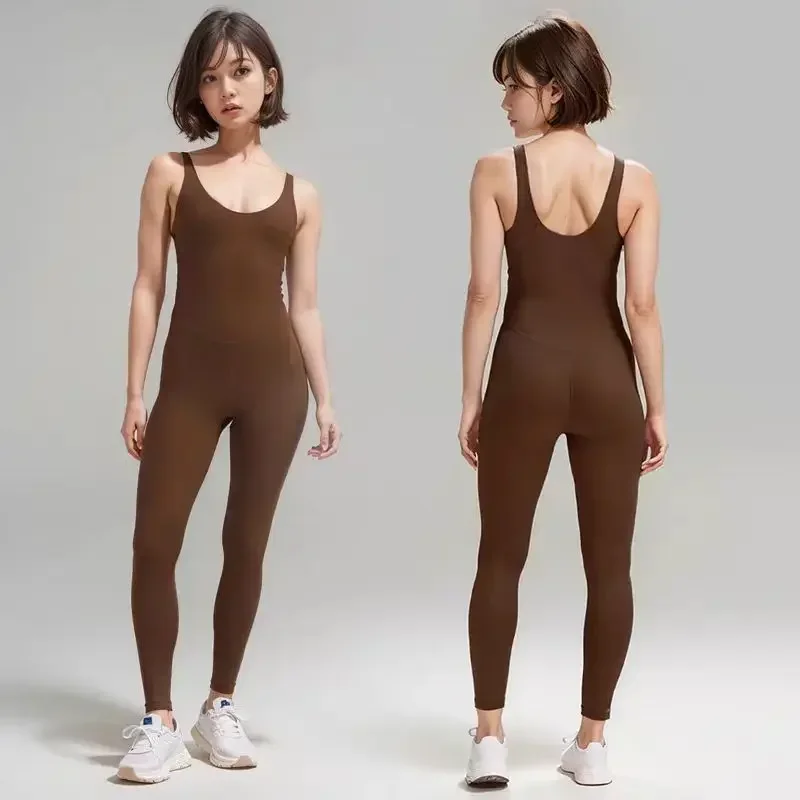 

Solid color bodysuit with U-shaped straps, buttery-feel fabric, breathable and suitable for fitness, dance, and other sports.