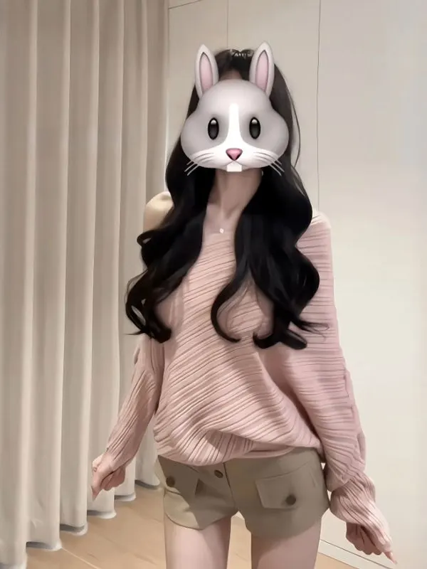 

French Style Loose Knitted Sweater Beautiful Slant Shoulder Soft Gentle Fashionable Unique Women's Long Sleeve Top for Spring