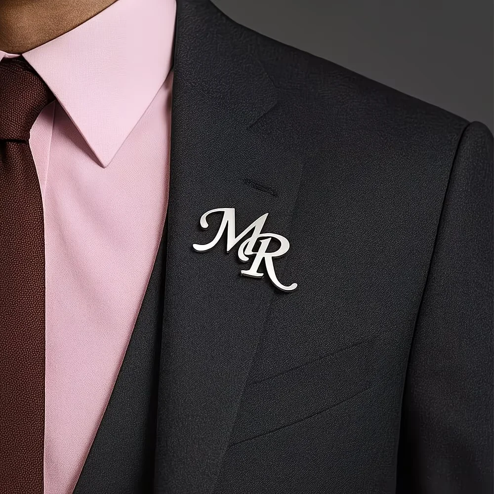 Personalized Stainless Steel Gold Color Name Brooch For Women Men Two-Layer Letters Clothes Badge Custom Jewelry Wedding Gifts