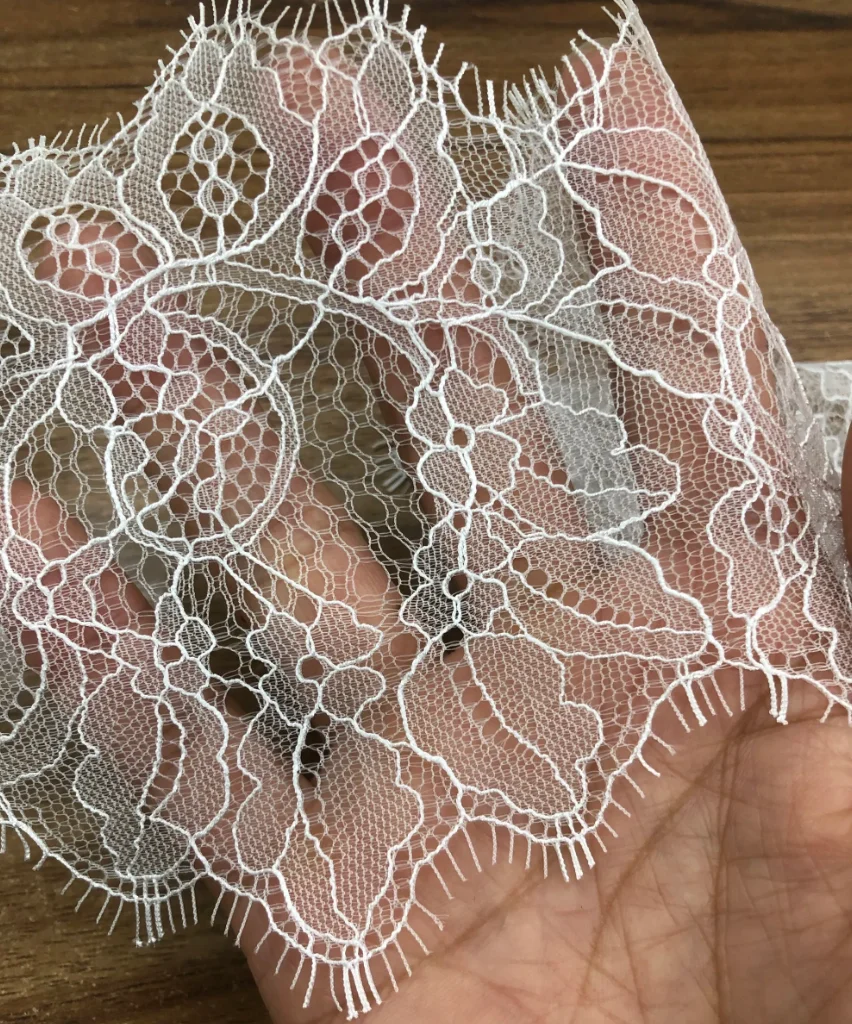 Velo da Sposa all'Ingrosso 27  - Guipure Lace Panel recensione e prezzo