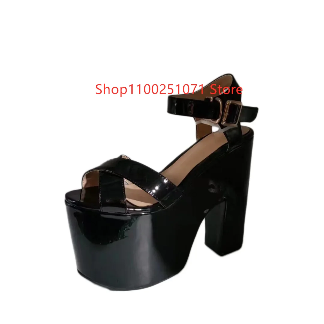 Buty SHOFOO Modne damskie sandały na wysokim obcasie.Lakierowana skóra.Wysokość obcasa około 16 cm.Nieregularny pięty.Letnie buty damskie