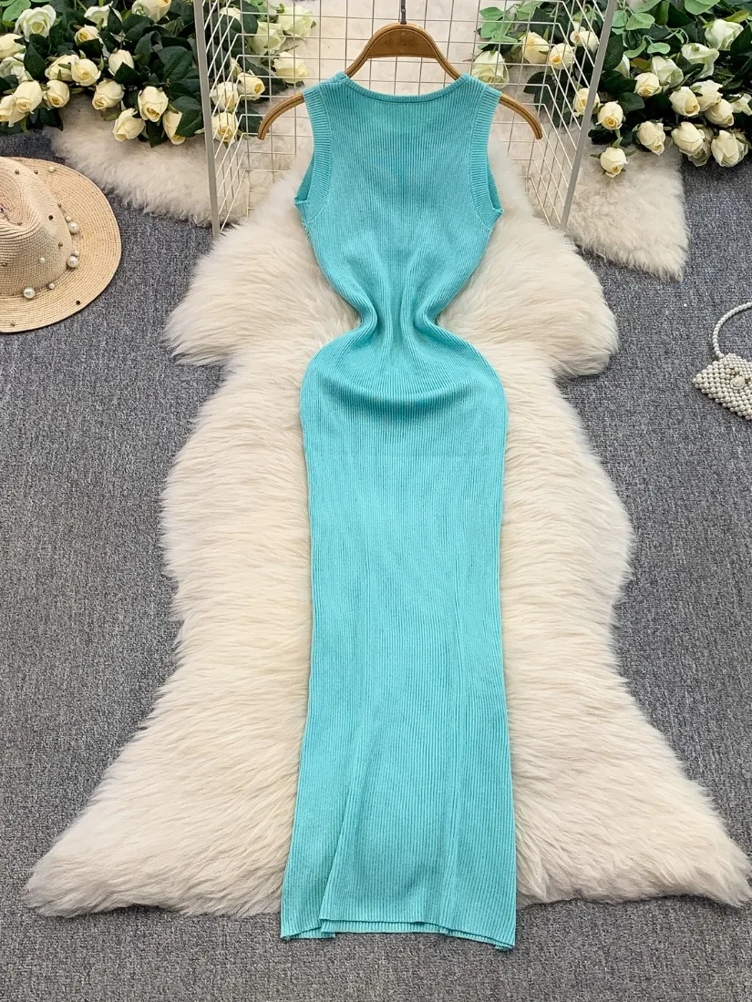 Famlina Summer Elastic Knit Dress Socialite Sexy Cutout Unique Button Round Neck Flattering Waist Buttocks Slim Fit Maxi Skirt