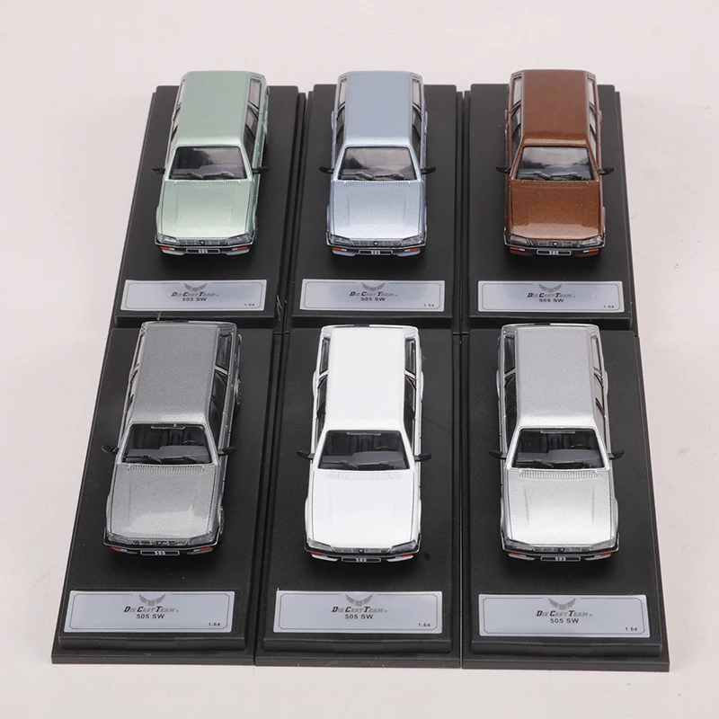 DCT 1:64 Toyota Peugeot 505SW Alloy Model Car