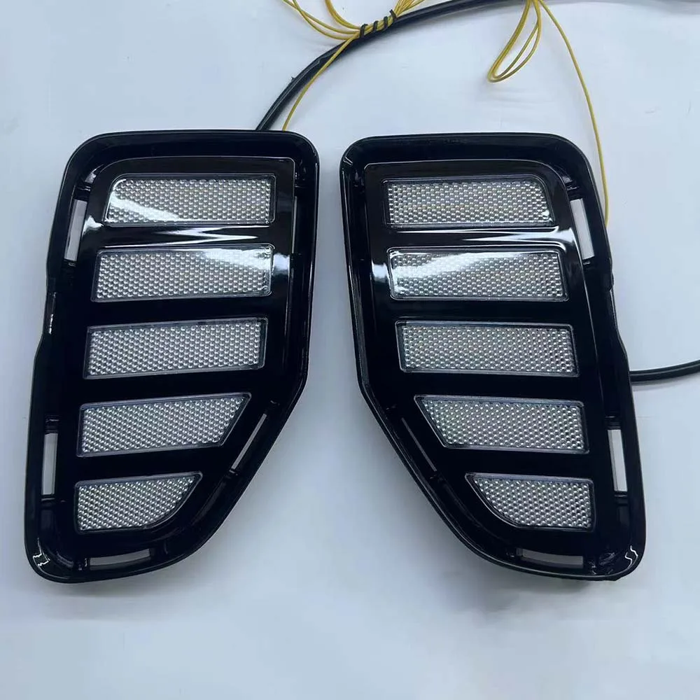 

Front Bumper Foglight Fog Light Day Light Turn Signal for Toyota Cross 2024 2025
