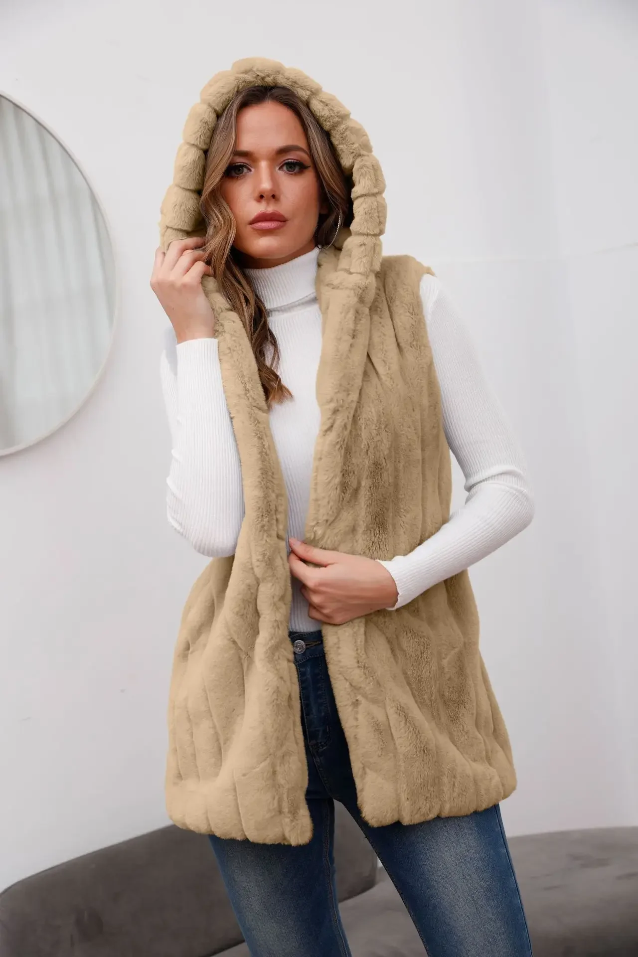 TPJB New Fashion Hooded Faux Fur Vest Women Spring and Autumn Jackets Imitation Fur Horse Clip Female Can Shoulder Vests