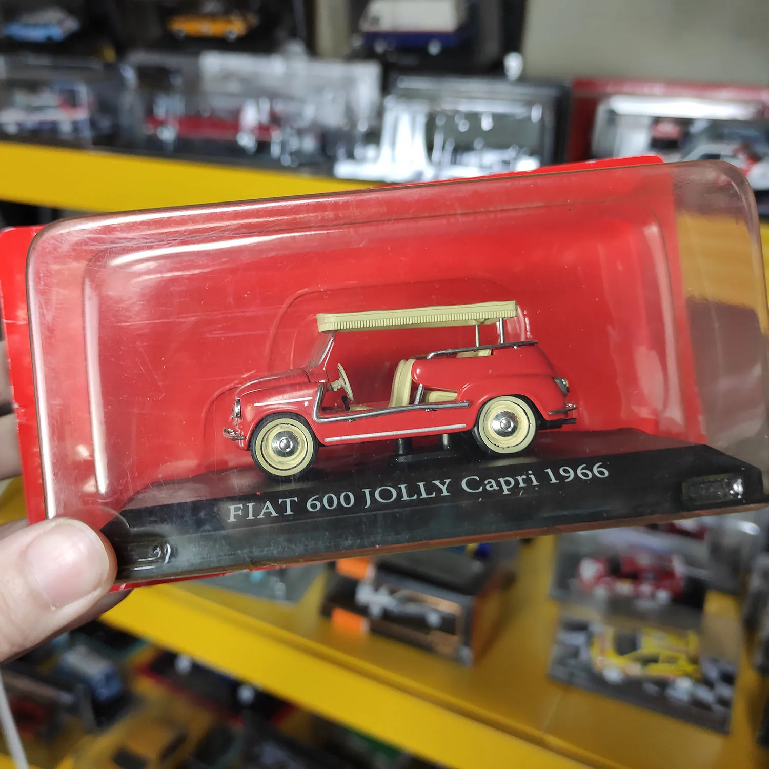 1/43 SCALE WHITE METAL - FIAT 600 - EDISON GIOCATTOLI