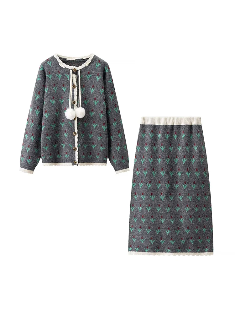 

European and American style autumn new women's clothing fashionable simple jacquard knitted top and half-length skirt suit